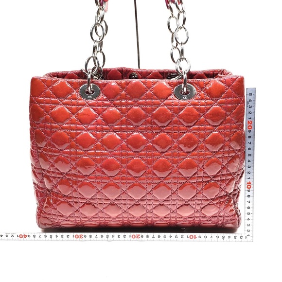 Dior Bag Red Patent Leather Quilted Vintage Preowned - Picture 2 of 15